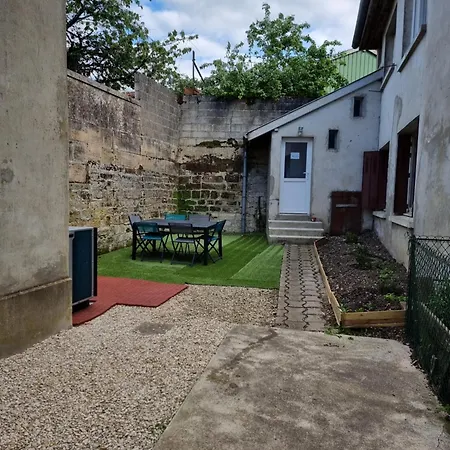 L Essentiel Pour 6 Personnes Daire *